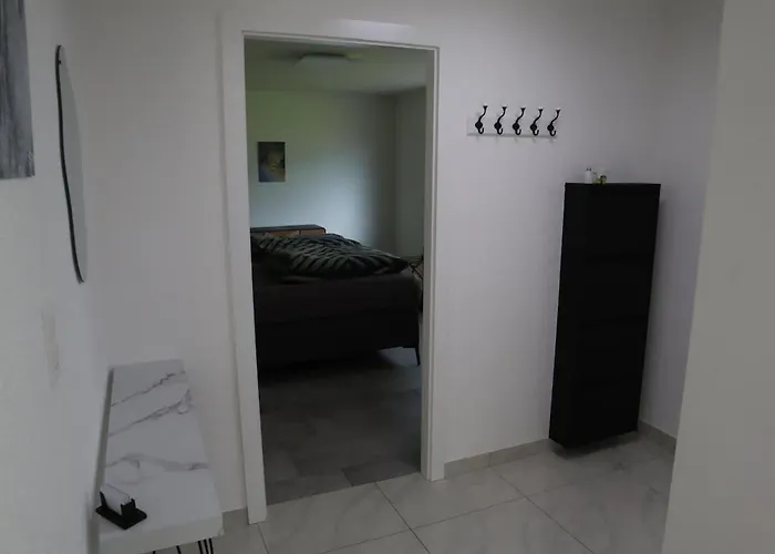 2,5 Pieces Et Daire *